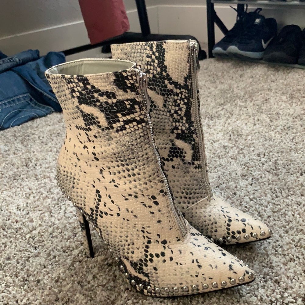 Snake boots